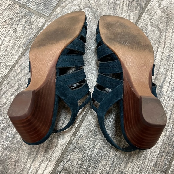 Bella Vita Blue Sandals - Picture 3 of 5